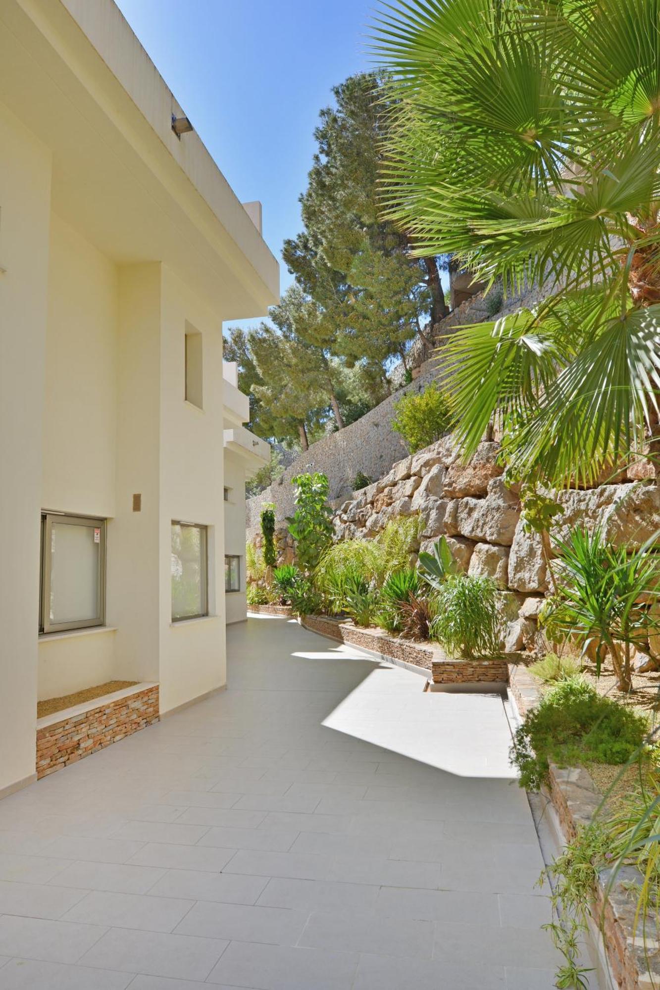 Altea Bayview Apartment By Nras Exterior photo