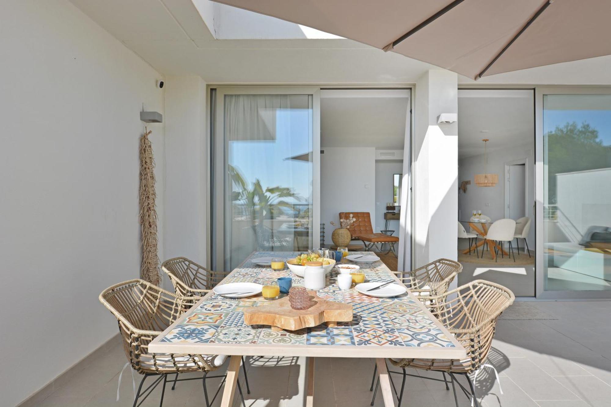 Altea Bayview Apartment By Nras Exterior photo